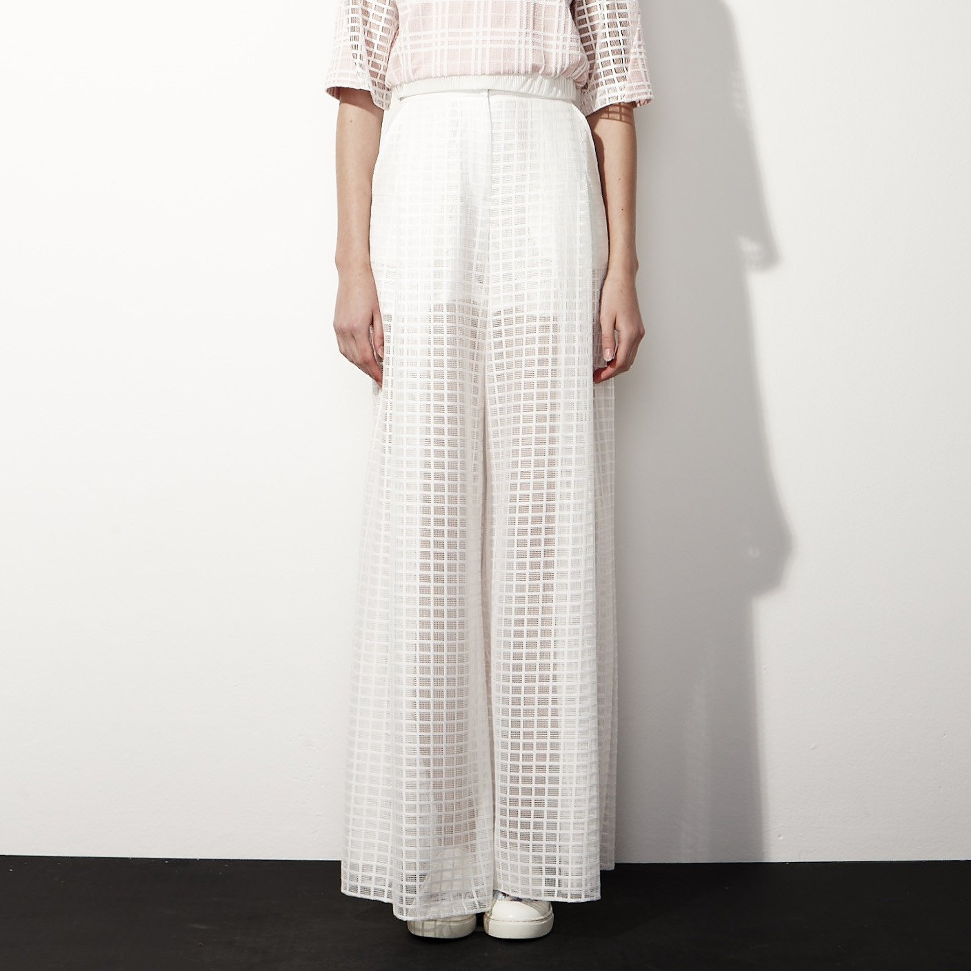 Netted Palazzo Pants - White