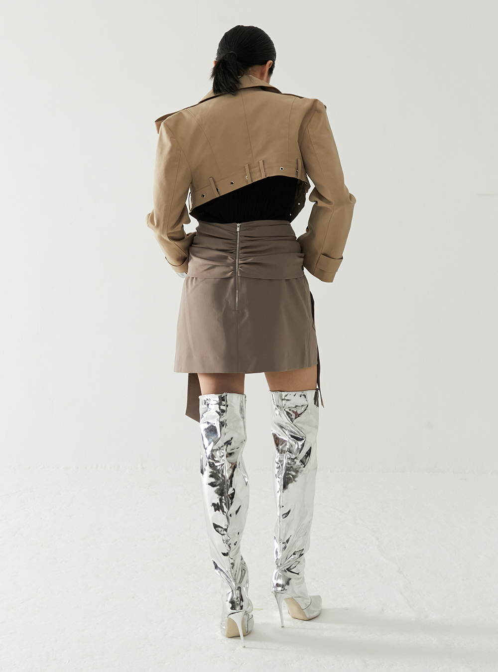 【送料込】rokh_CROSS BELT DETAIL CROPPED JACKET Cross Belt Detail Cropped Jacket by Rokh - societyA