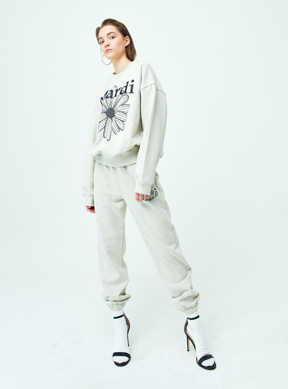 Sweat Pants Marche Emblem_Oatmeal Black by Mardi Mercredi