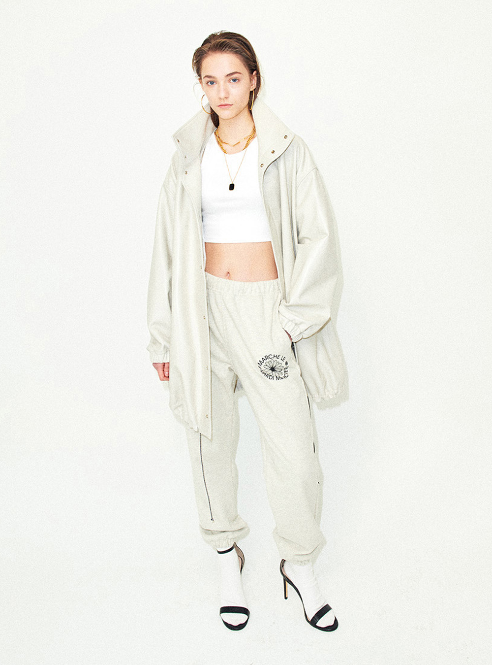 SWEAT PANTS MARCHE EMBLEM（スウェットパンツ）｜Mardi