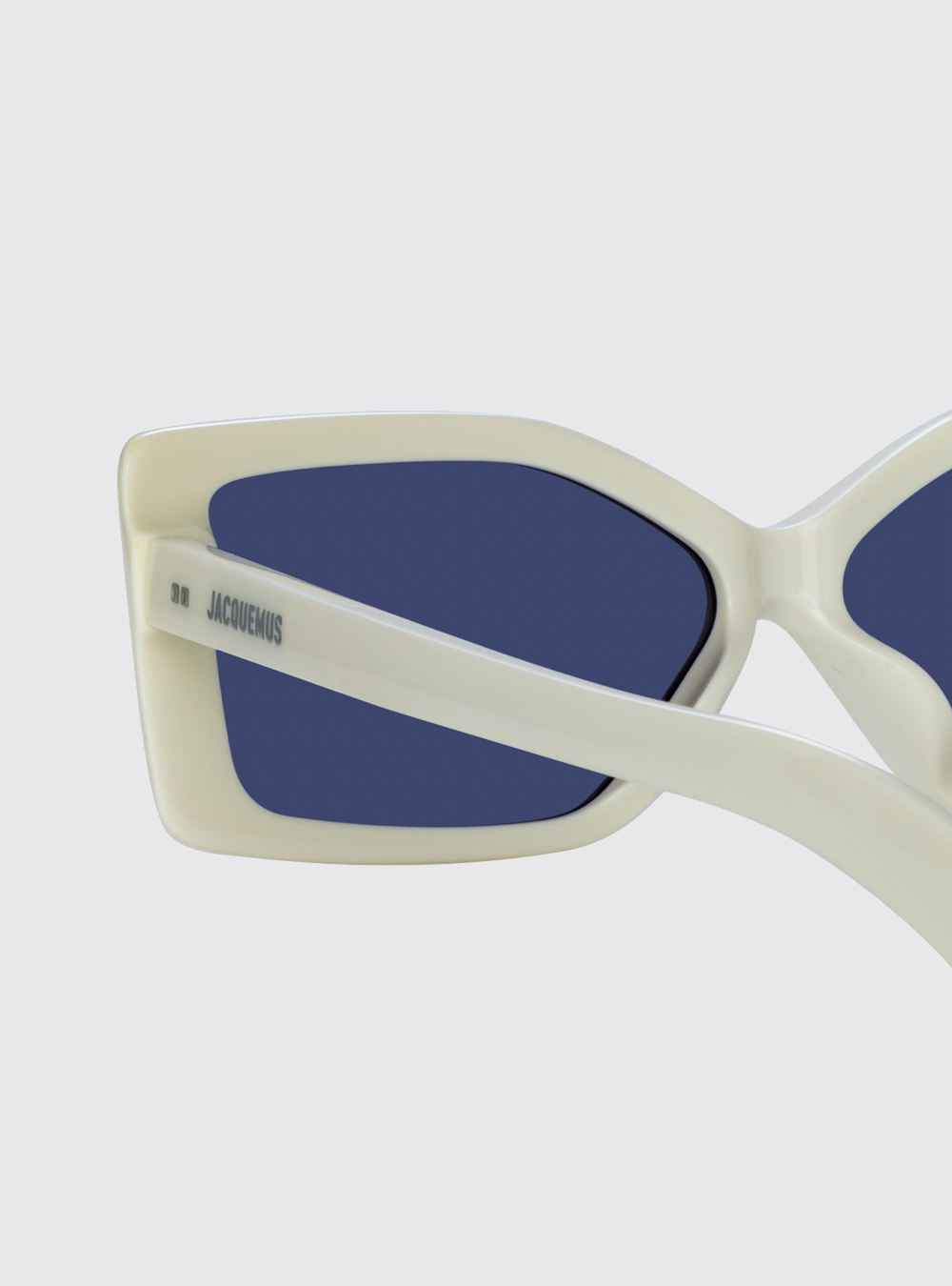 Spiaggia Sunglasses in White by Jacquemus - societyA