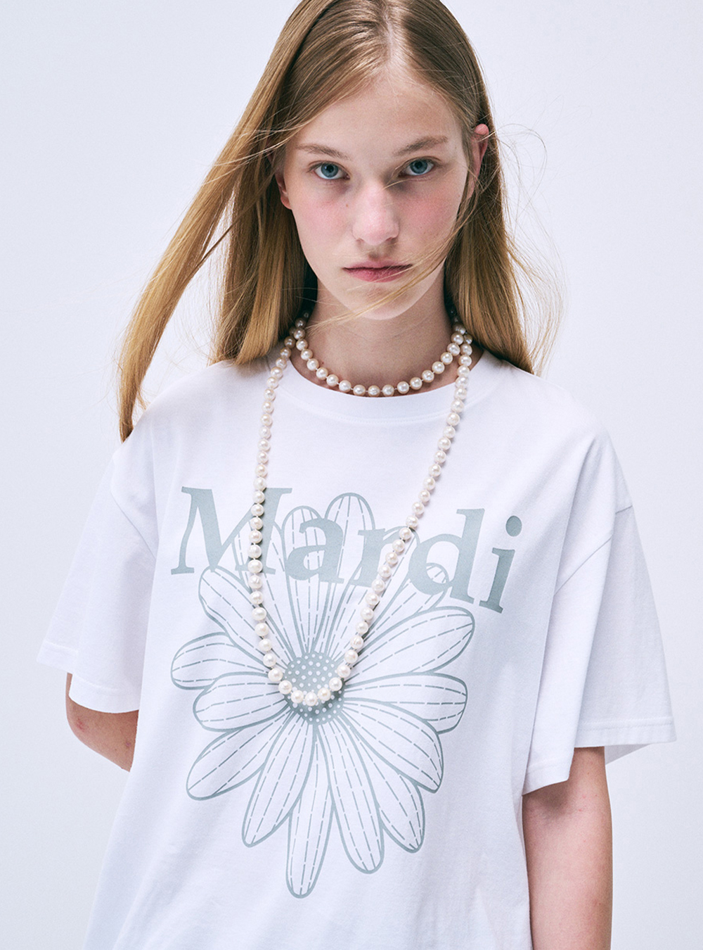 Unisex Tshirt Flowermardi in White Lightgrey by Mardi