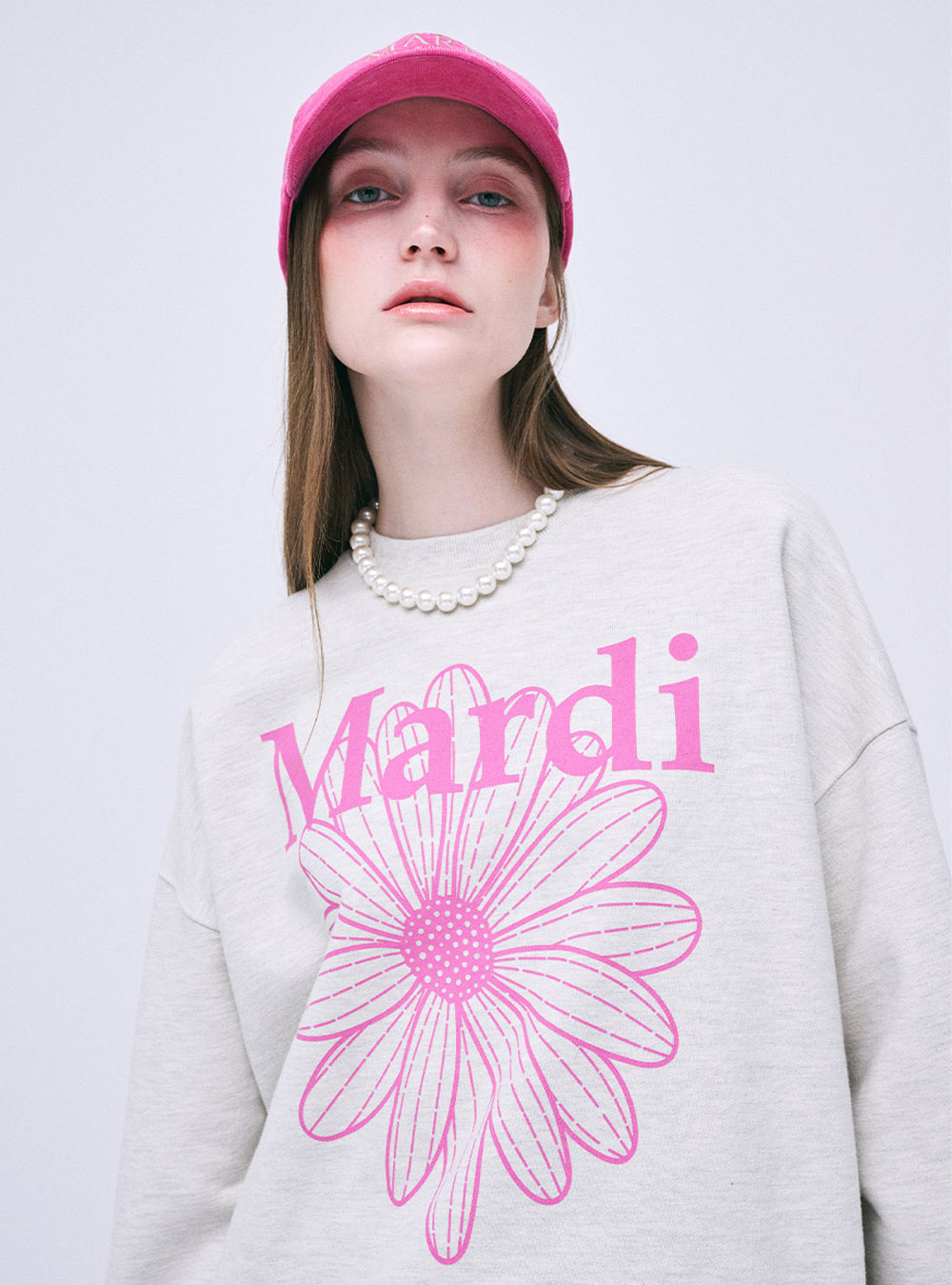 ●Mardi Mercredi●UNISEX SWEATSHIRT FLOWERMARDI_OATMEAL PINK MARDI SWEATSHIRT FLOWERMARDI NEEDLEWORK_OATMEAL PINK
