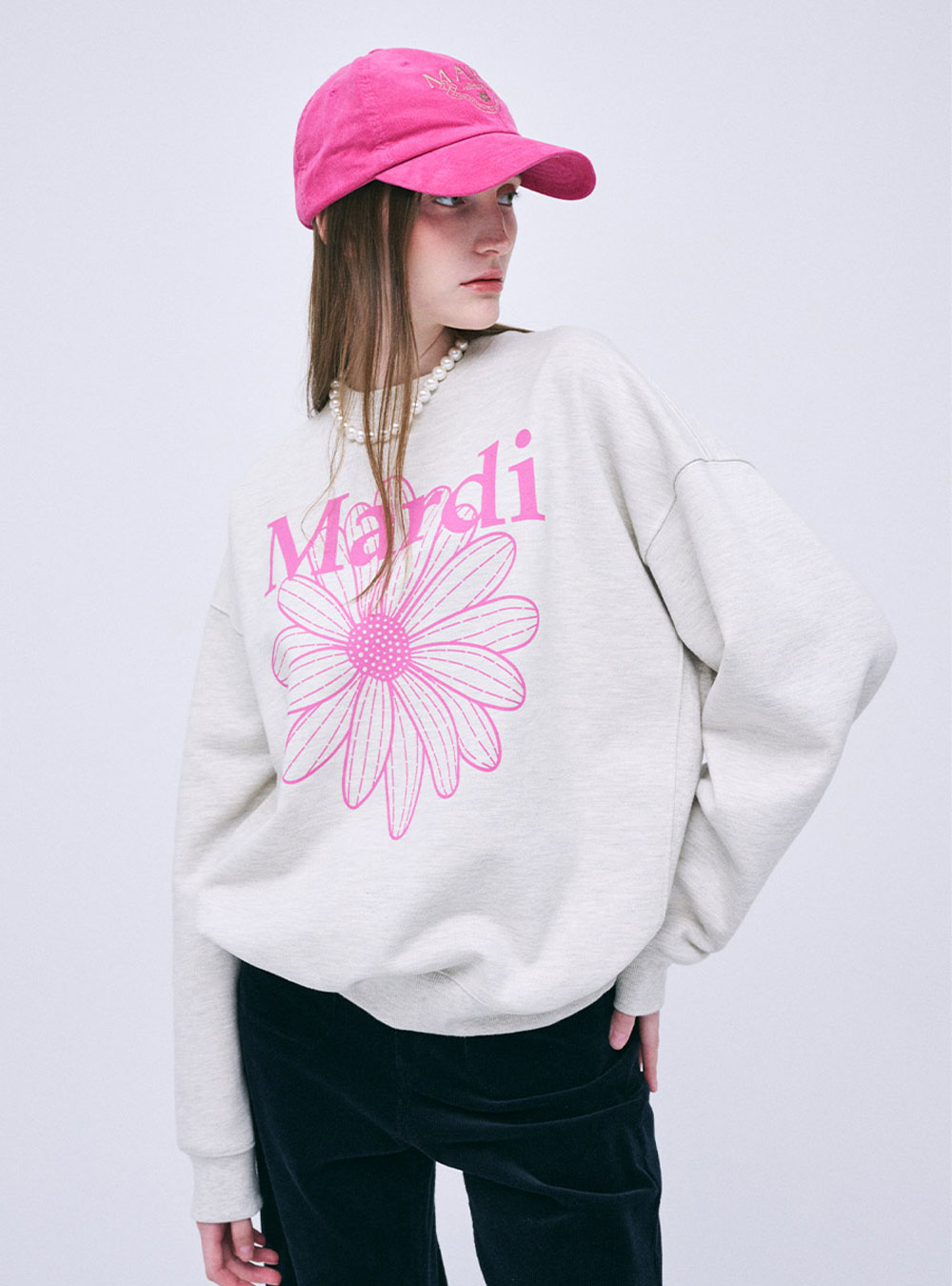 ●Mardi Mercredi●UNISEX SWEATSHIRT FLOWERMARDI_OATMEAL PINK Sweatshirt Flowermardi in Oatmeal Pink by Mardi Mercredi